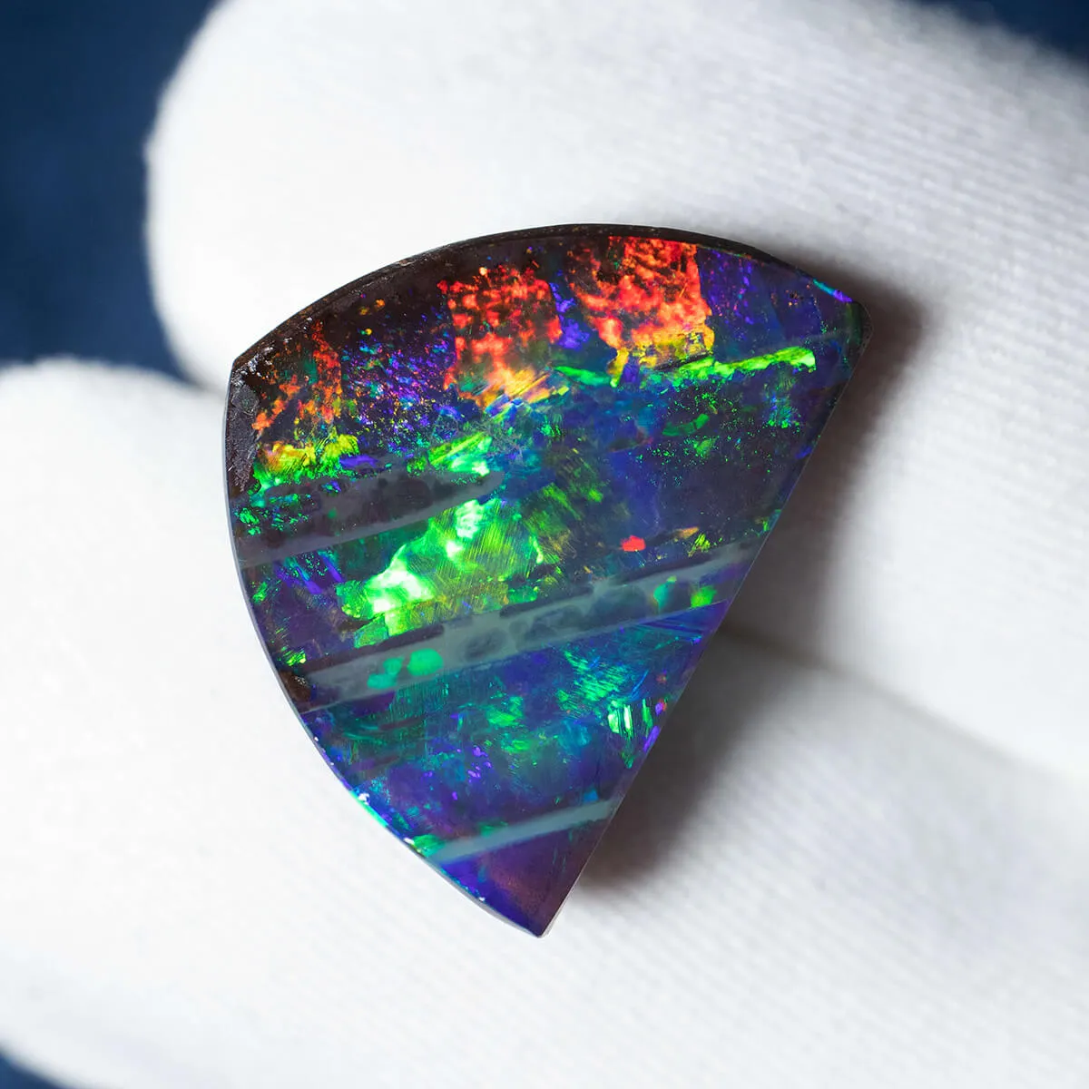 8.95ct solid natural Boulder Opal