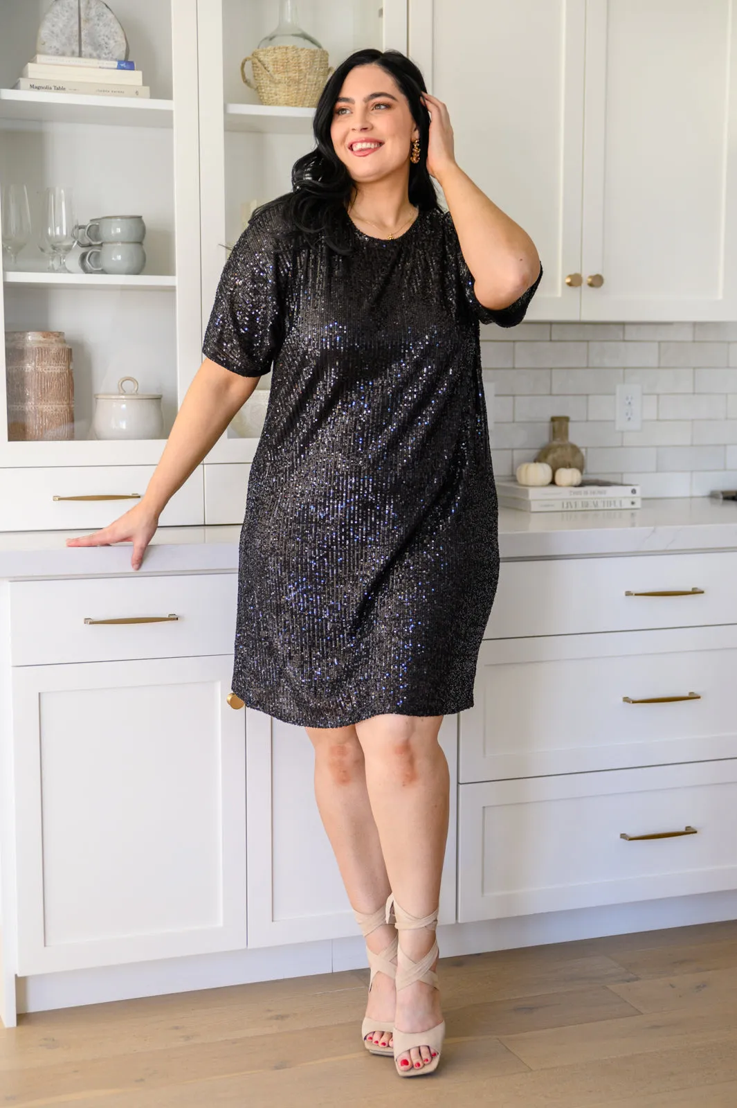 Alexandria Short Sleeve Sequin Dress In Black