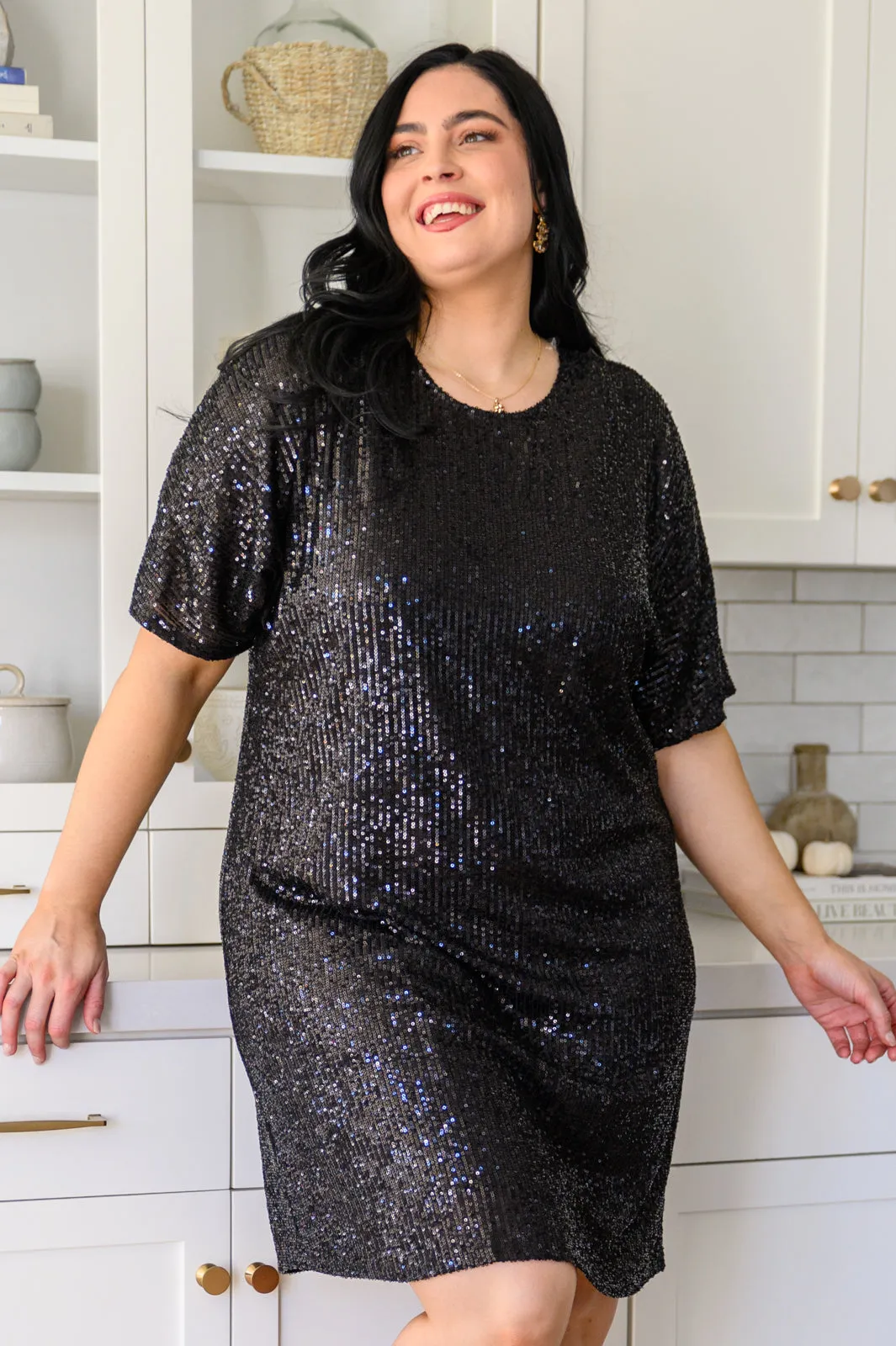 Alexandria Short Sleeve Sequin Dress In Black