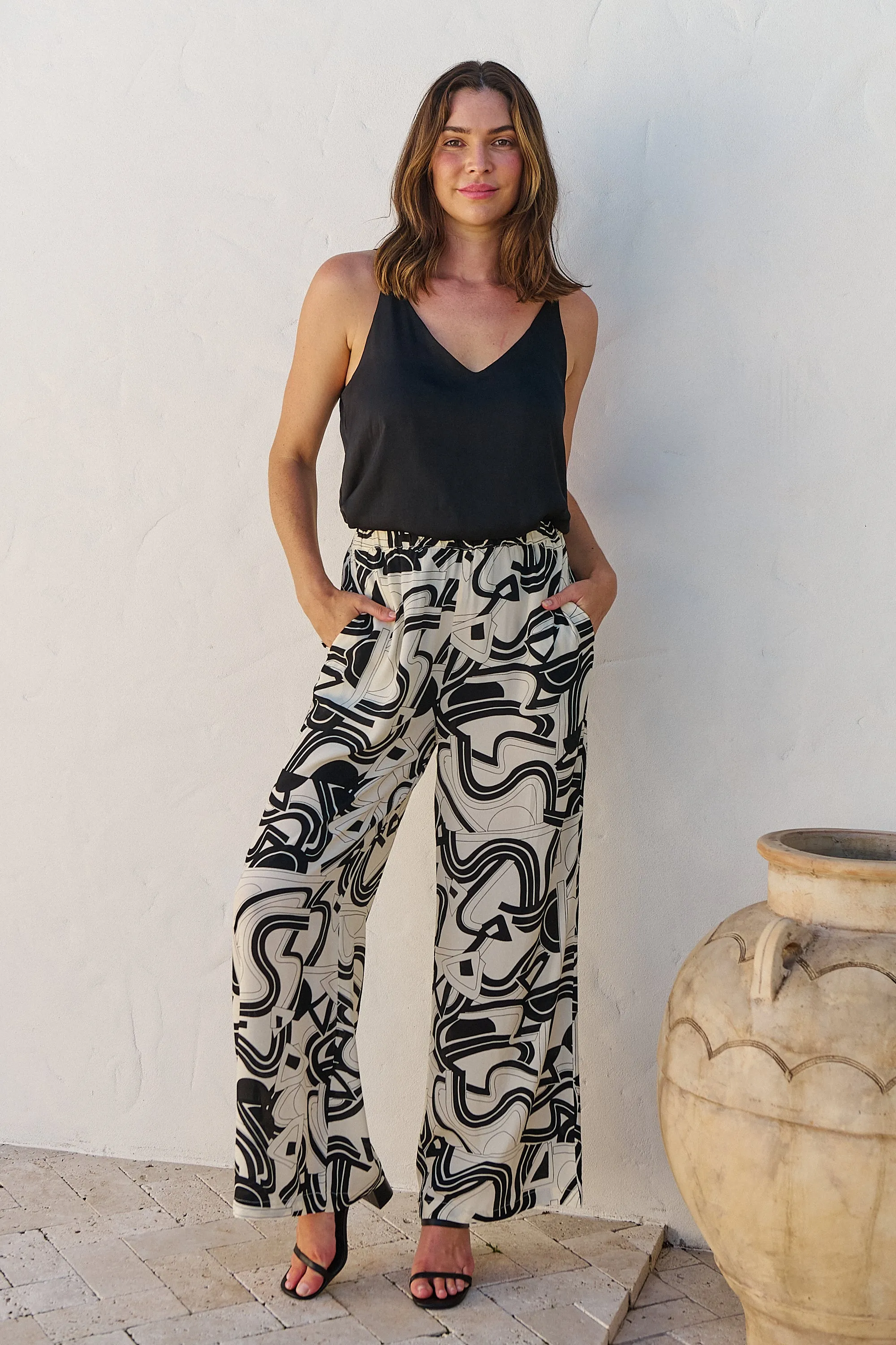 Jazzlyn Black/White Print Wide Leg Pant