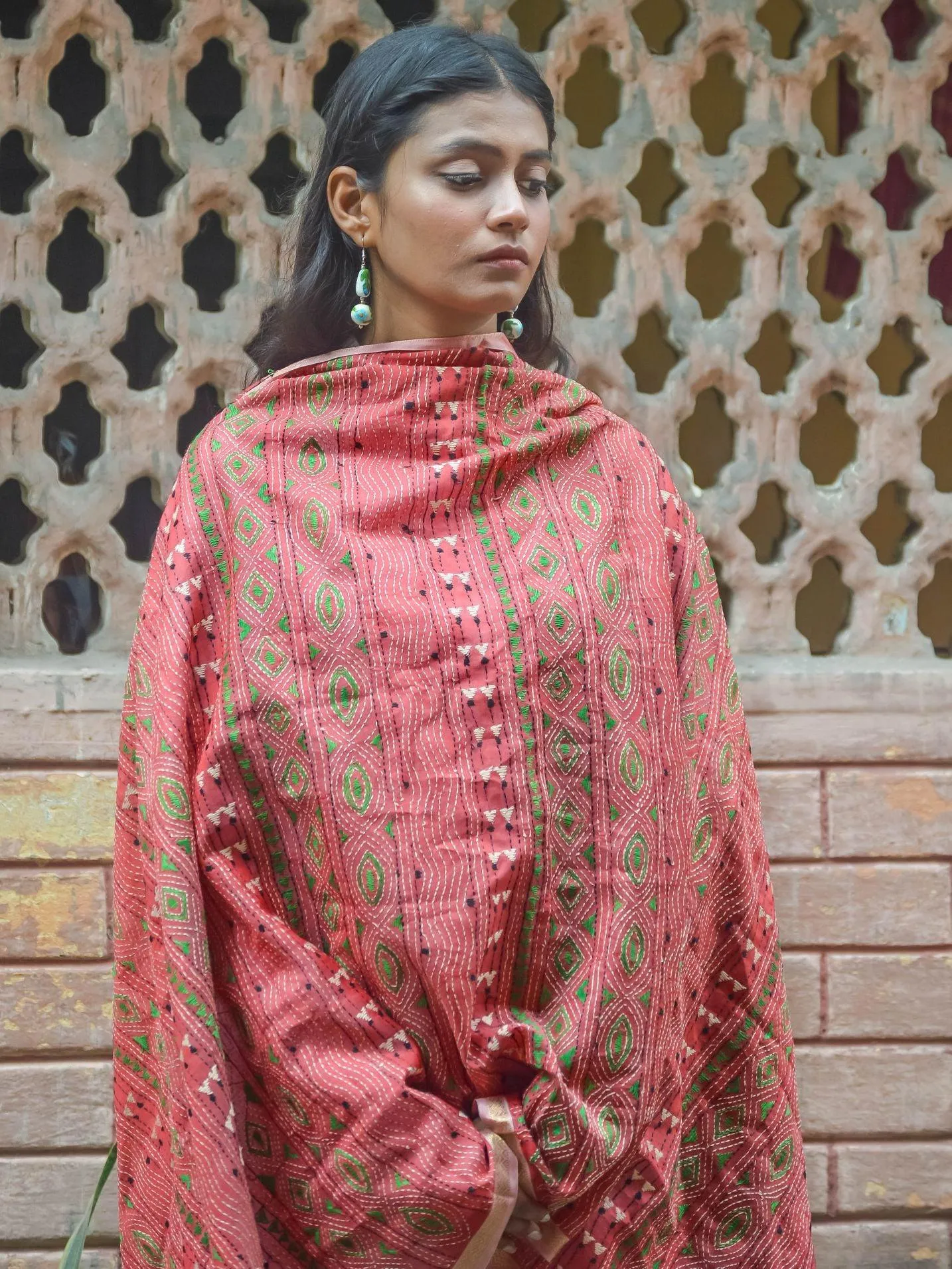 Kaisori Maheswari Kantha dupatta - Ruposhi