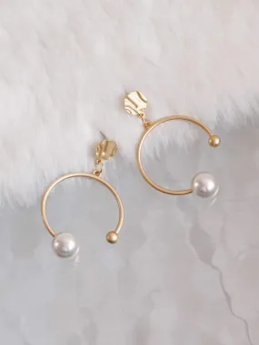 Lisa Pearl Hoops