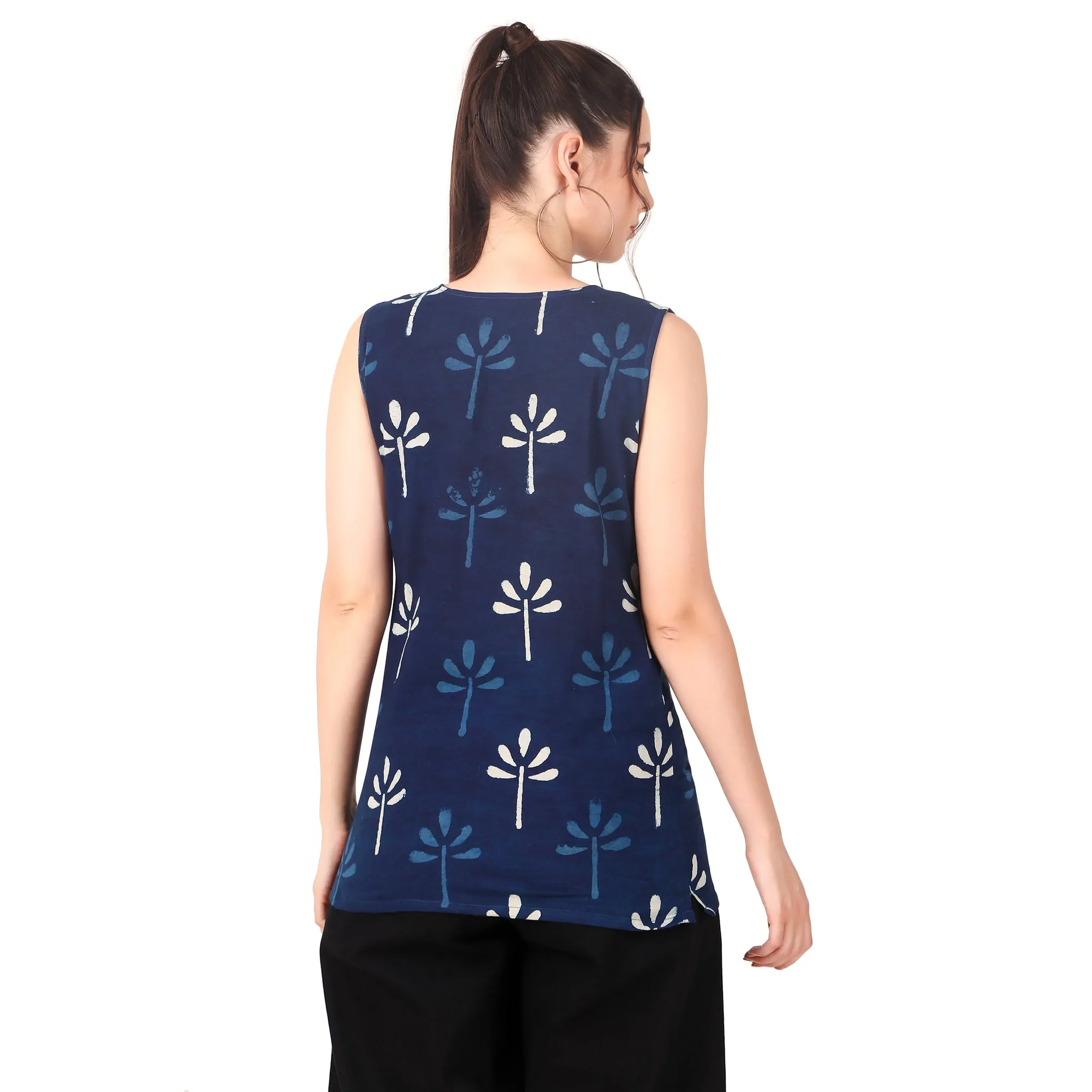 Magnetism Indigo Short Kurti Sleeveless for Women