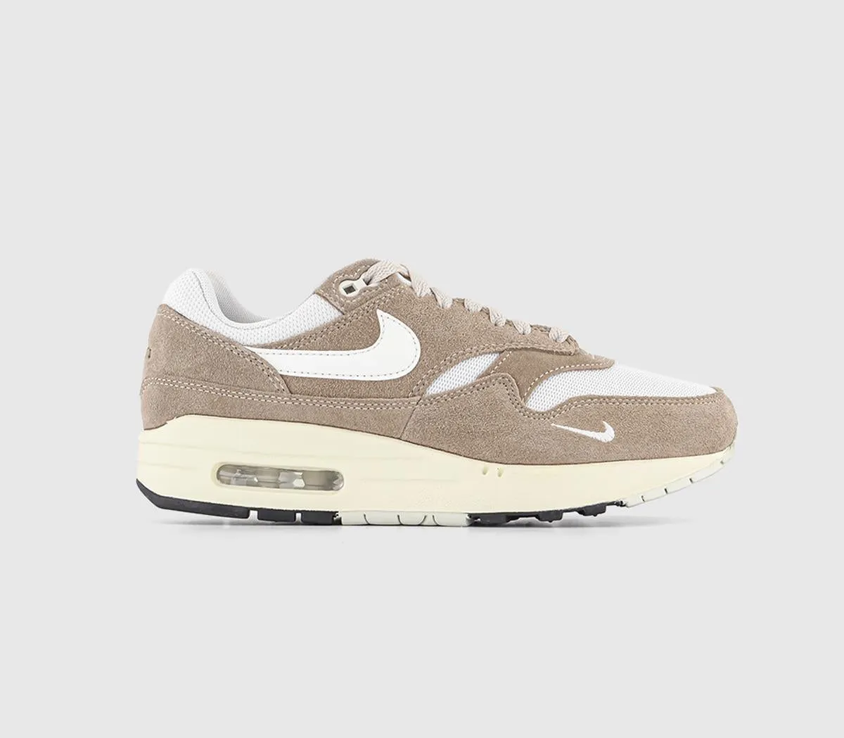 Nike Air Max 1 Trainers Sail Khaki Coconut Milk Light Orewood Brown Sea G