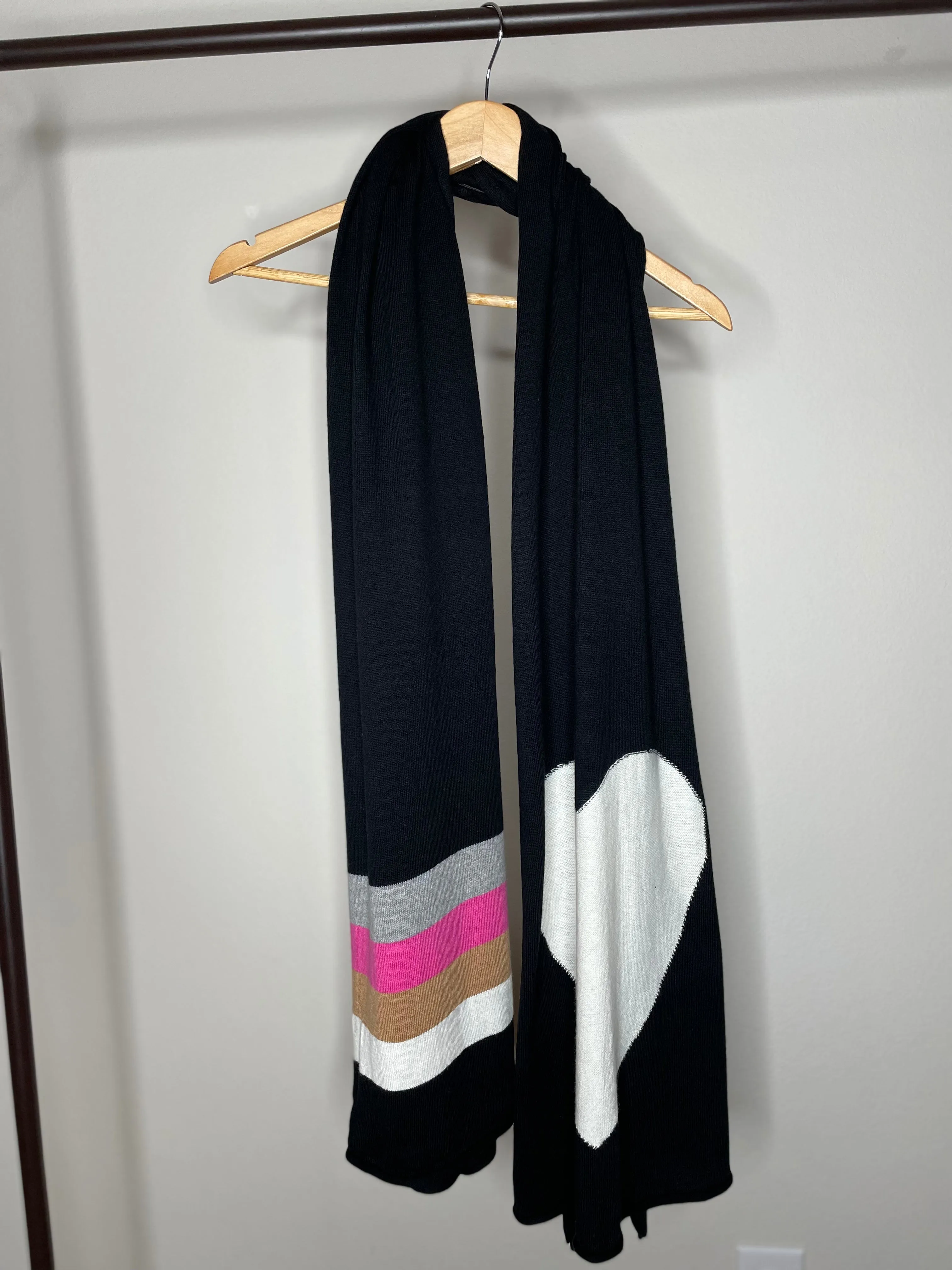 Zaket & Plover Heart Wrap in Black